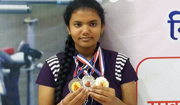 Jaipur girl Manini Kaushik wins Gold at world championships; sets world ...